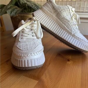 Universal Thread Cream Sneakers